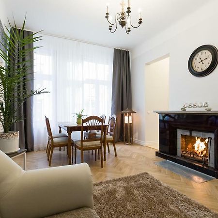 טאלין Tatari 32 One-Bedroom Apartment מראה חיצוני תמונה