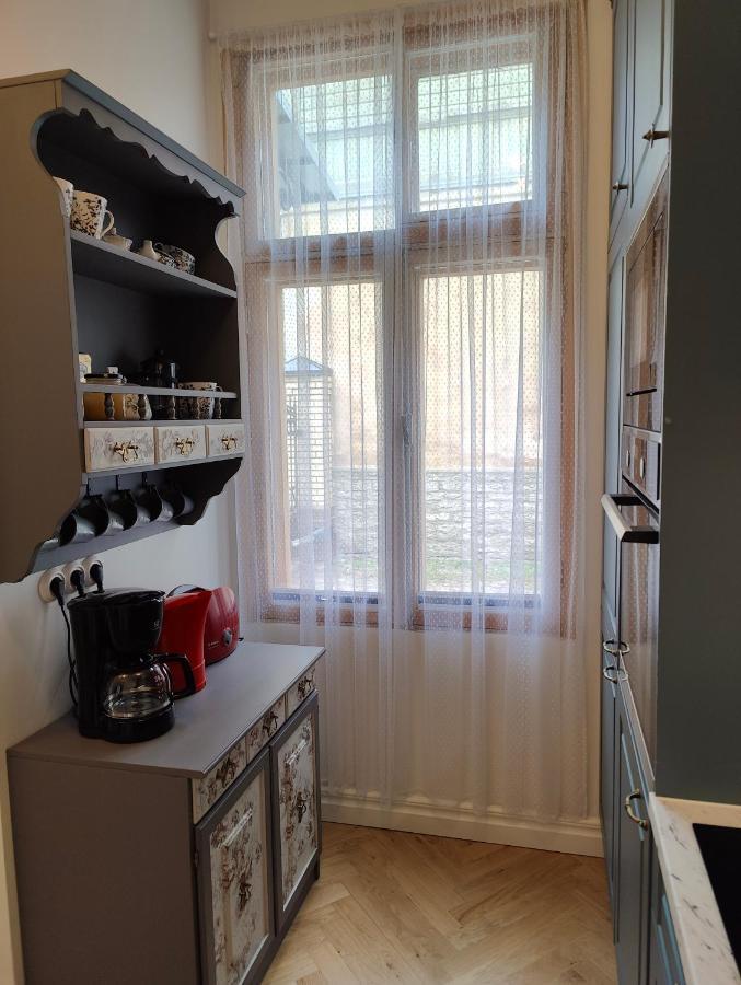 טאלין Tatari 32 One-Bedroom Apartment מראה חיצוני תמונה